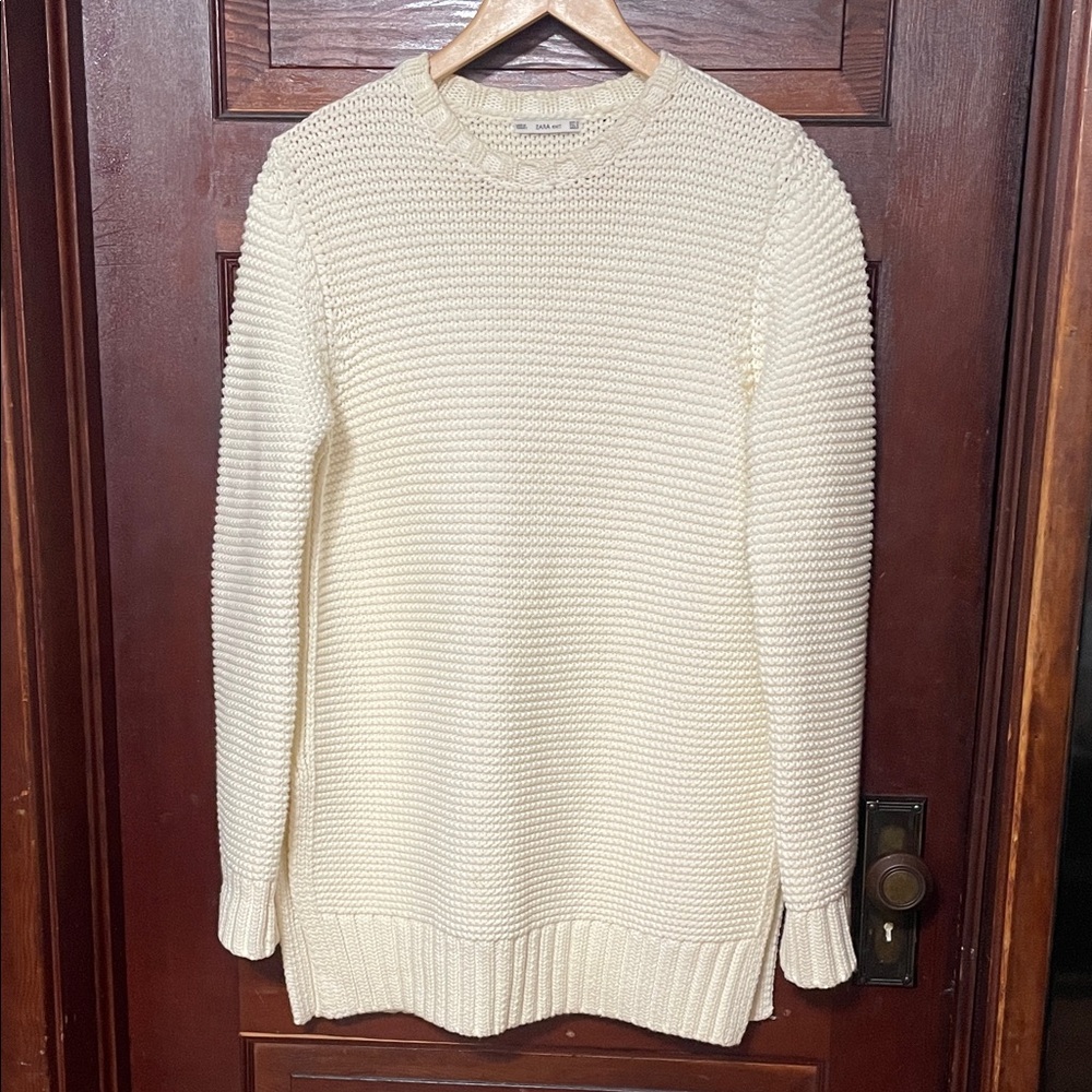 🤍Zara Knit Sweater Size Medium